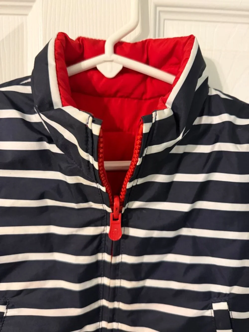 GAP reversible puffer jacket (sz 12-18 months)